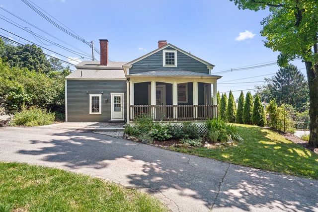 2 Princeton Rd, Sterling, MA 01564
