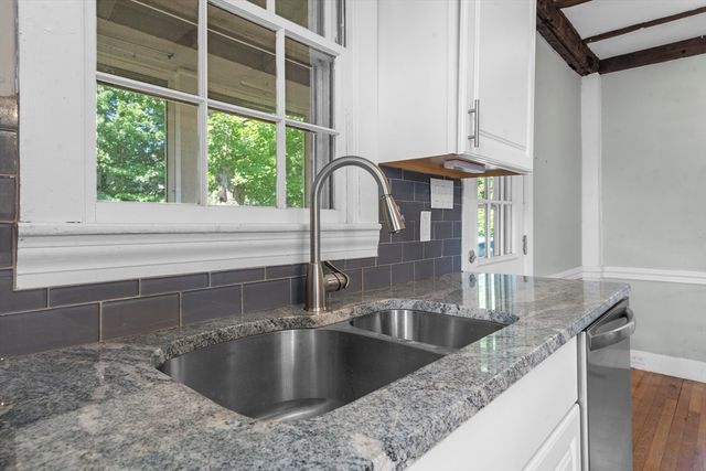 2 Princeton Rd, Sterling, MA 01564