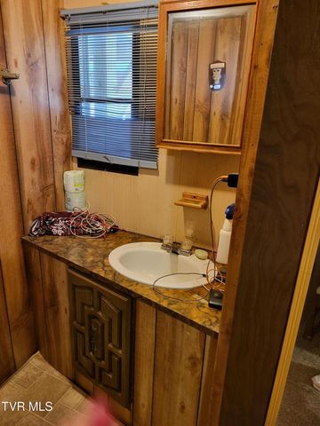 1870 Chuckey Highway, Chuckey, TN 37641