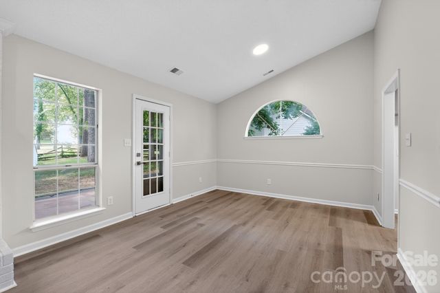1545 Bear Mountain Road, Charlotte, NC 28214