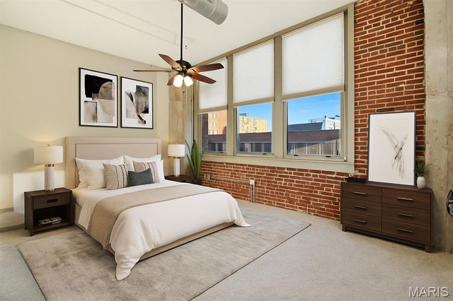 1627 Locust Street 202, St Louis, MO 63103