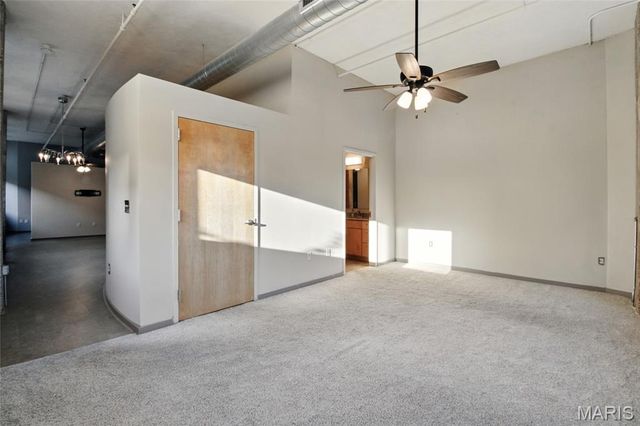 1627 Locust Street 202, St Louis, MO 63103