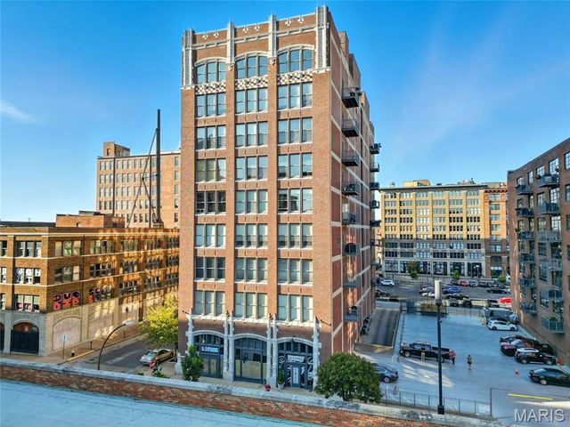 1627 Locust Street 202, St Louis, MO 63103