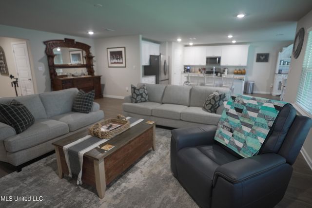 1072 Enclave Circle, Long Beach, MS 39560