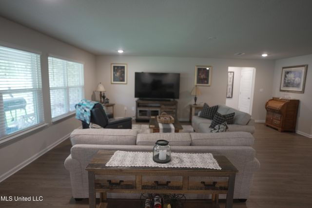 1072 Enclave Circle, Long Beach, MS 39560
