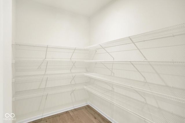 7072 Jackson Drive, Cumberland, IN 46229