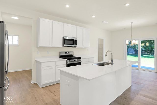 7072 Jackson Drive, Cumberland, IN 46229