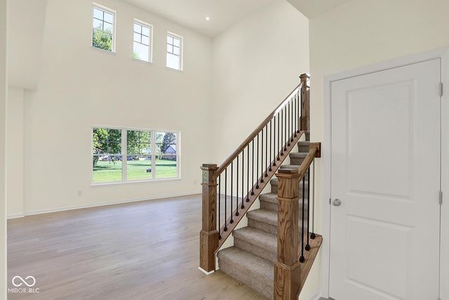 7072 Jackson Drive, Cumberland, IN 46229