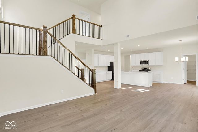 7072 Jackson Drive, Cumberland, IN 46229