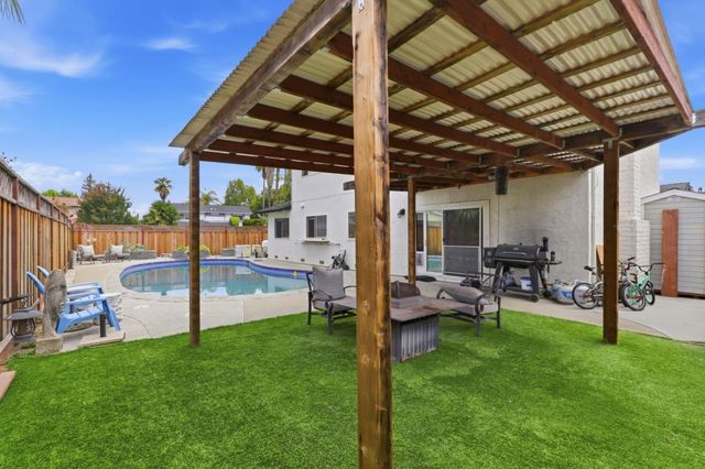 7185 Orchard Drive, Gilroy, CA 95020