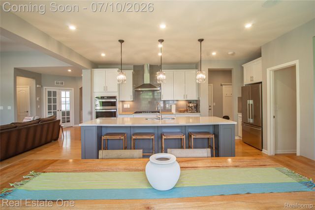 45204 Preserve Court, Novi, MI 48375