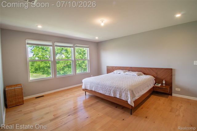 45204 Preserve Court, Novi, MI 48375