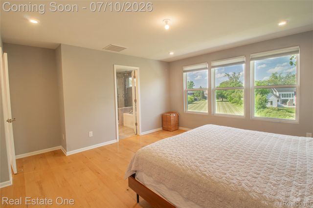 45204 Preserve Court, Novi, MI 48375