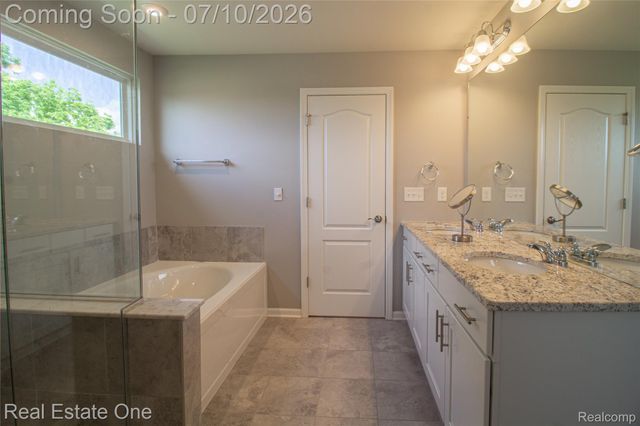 45204 Preserve Court, Novi, MI 48375