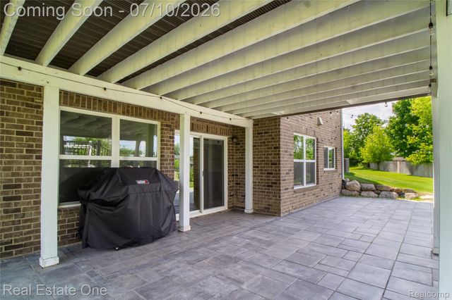 45204 Preserve Court, Novi, MI 48375