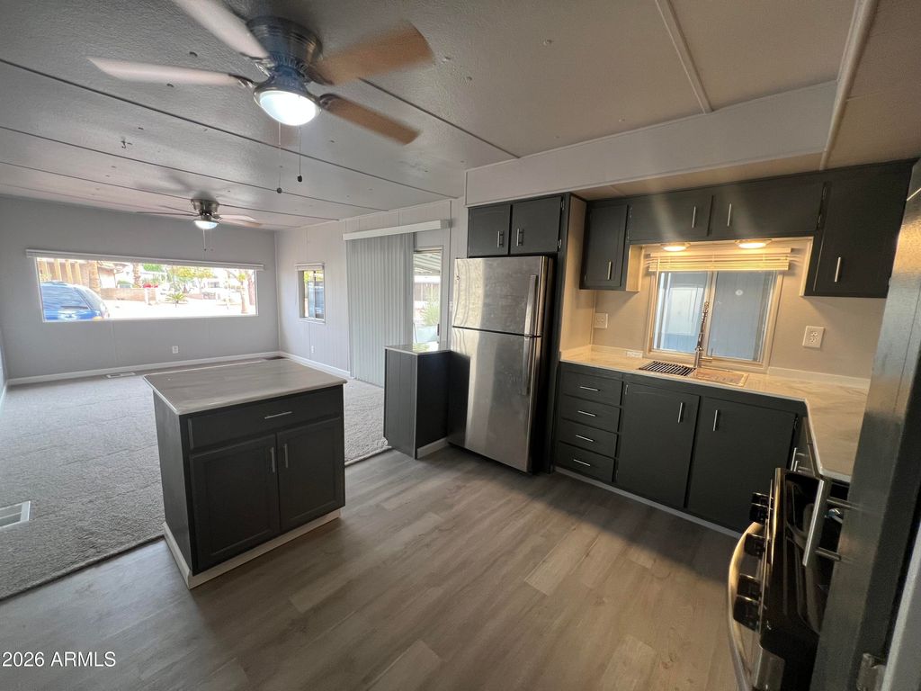 10701 N 99TH Avenue 93, Peoria, AZ 85345 — exterior