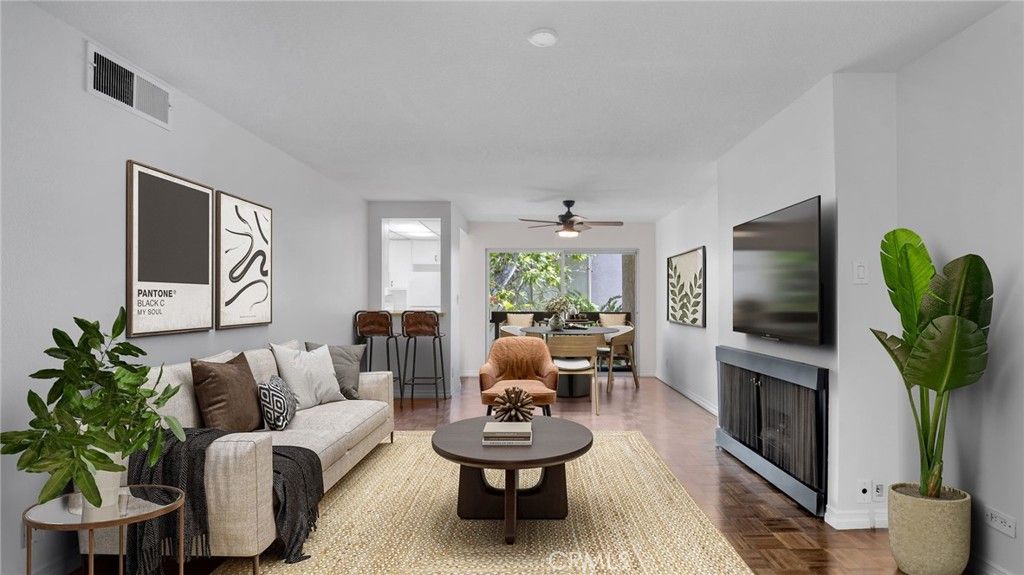 9214 Summertime Lane, Culver City, CA 90230
