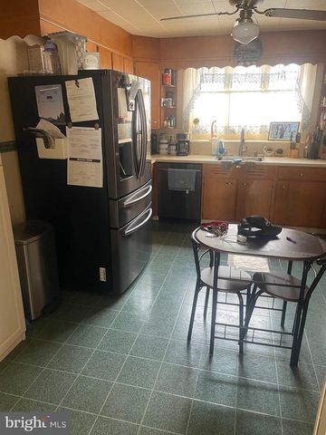 3306 KUTZTOWN RD, Laureldale, PA 19605