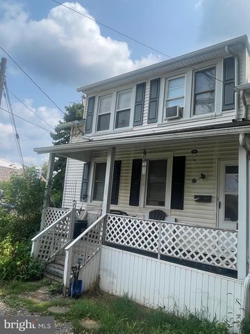 3306 KUTZTOWN RD, Laureldale, PA 19605