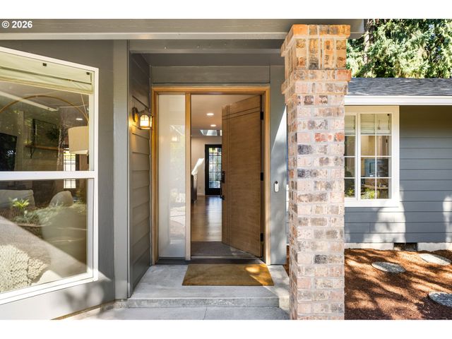 9942 Sw 52ND Ave, Portland, OR 97219