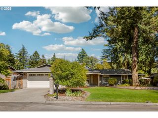 9942 Sw 52ND Ave, Portland, OR 97219