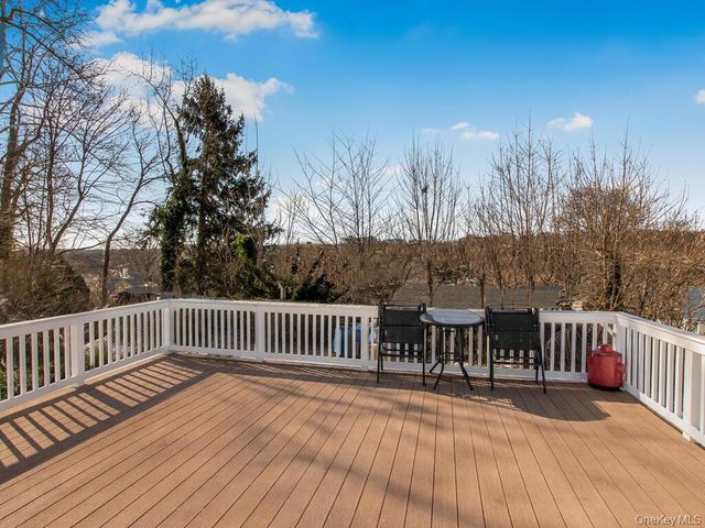 8 Montrose Road, Yonkers, NY 10710
