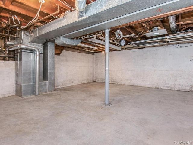 8 Montrose Road, Yonkers, NY 10710