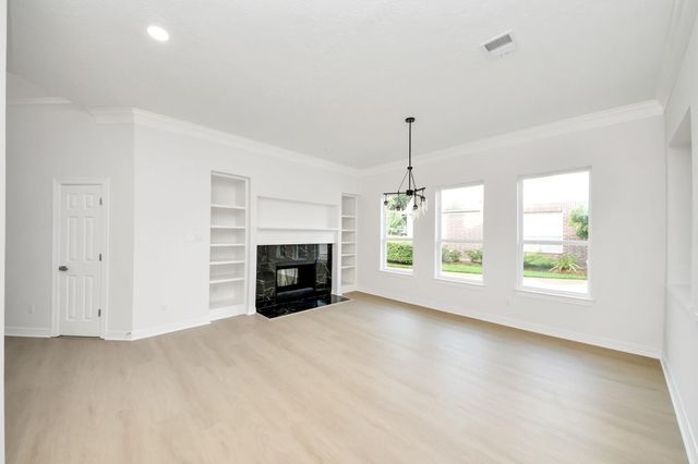 5654 Grand Floral Boulevard, Houston, TX 77041