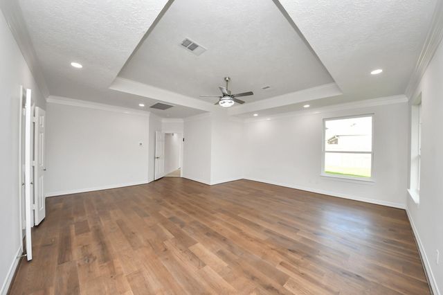 5654 Grand Floral Boulevard, Houston, TX 77041