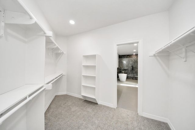 5654 Grand Floral Boulevard, Houston, TX 77041