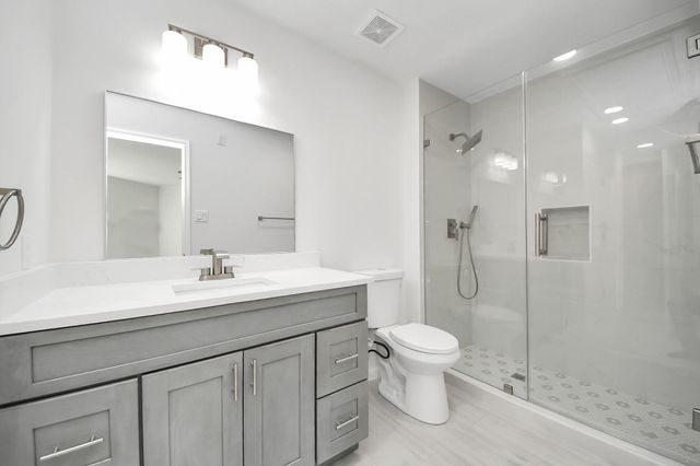 5654 Grand Floral Boulevard, Houston, TX 77041