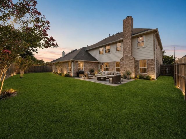 5654 Grand Floral Boulevard, Houston, TX 77041