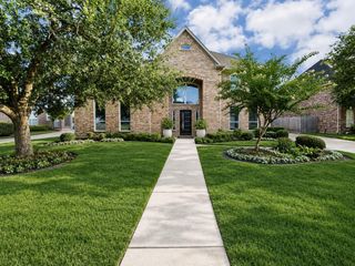 5654 Grand Floral Boulevard, Houston, TX 77041