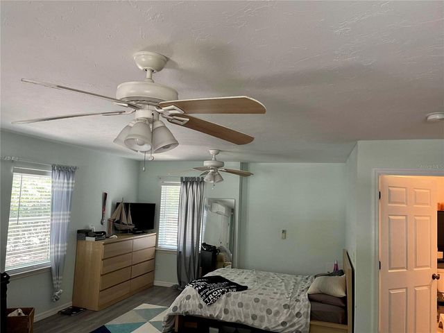 2419 WELLS AVENUE, Sarasota, FL 34232