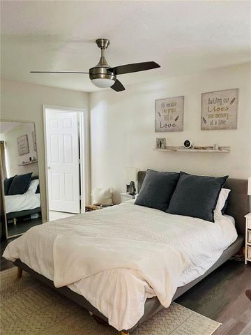 2419 WELLS AVENUE, Sarasota, FL 34232