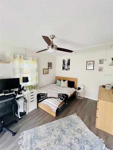 2419 WELLS AVENUE, Sarasota, FL 34232