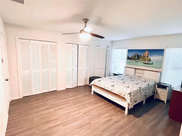 2419 WELLS AVENUE, Sarasota, FL 34232