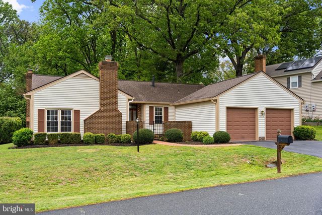 10028 DELLCASTLE, Gaithersburg, MD 20886