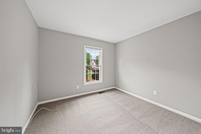 10028 DELLCASTLE, Gaithersburg, MD 20886