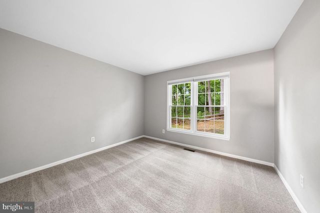10028 DELLCASTLE, Gaithersburg, MD 20886