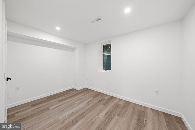 10028 DELLCASTLE, Gaithersburg, MD 20886