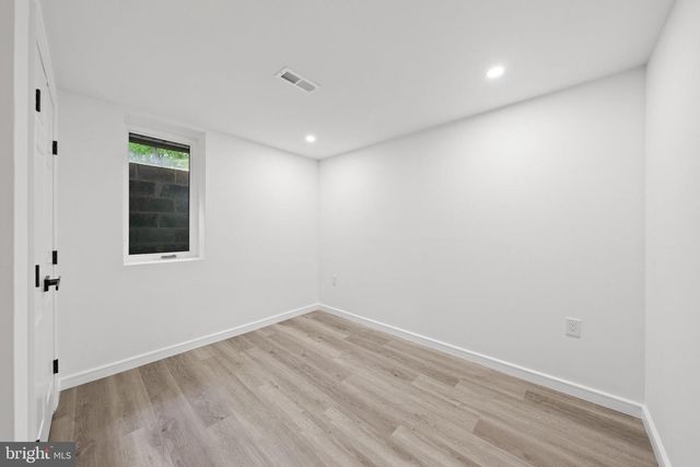 10028 DELLCASTLE, Gaithersburg, MD 20886