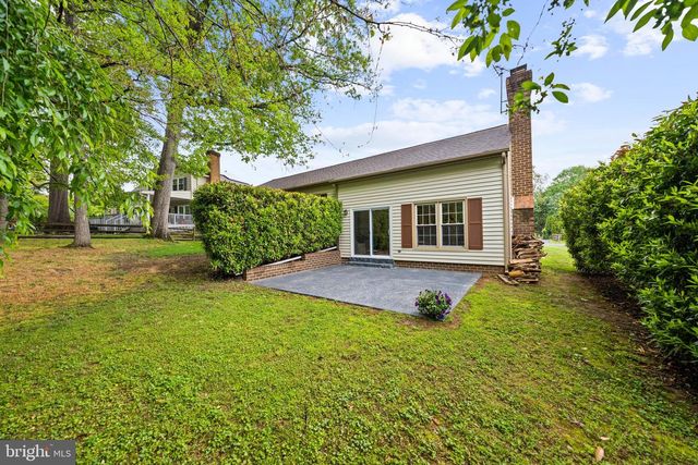 10028 DELLCASTLE, Gaithersburg, MD 20886