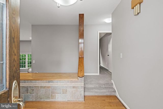10028 DELLCASTLE, Gaithersburg, MD 20886