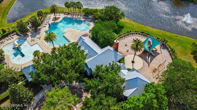 12174 WYNNFIELD LAKES Circle, Jacksonville, FL 32246