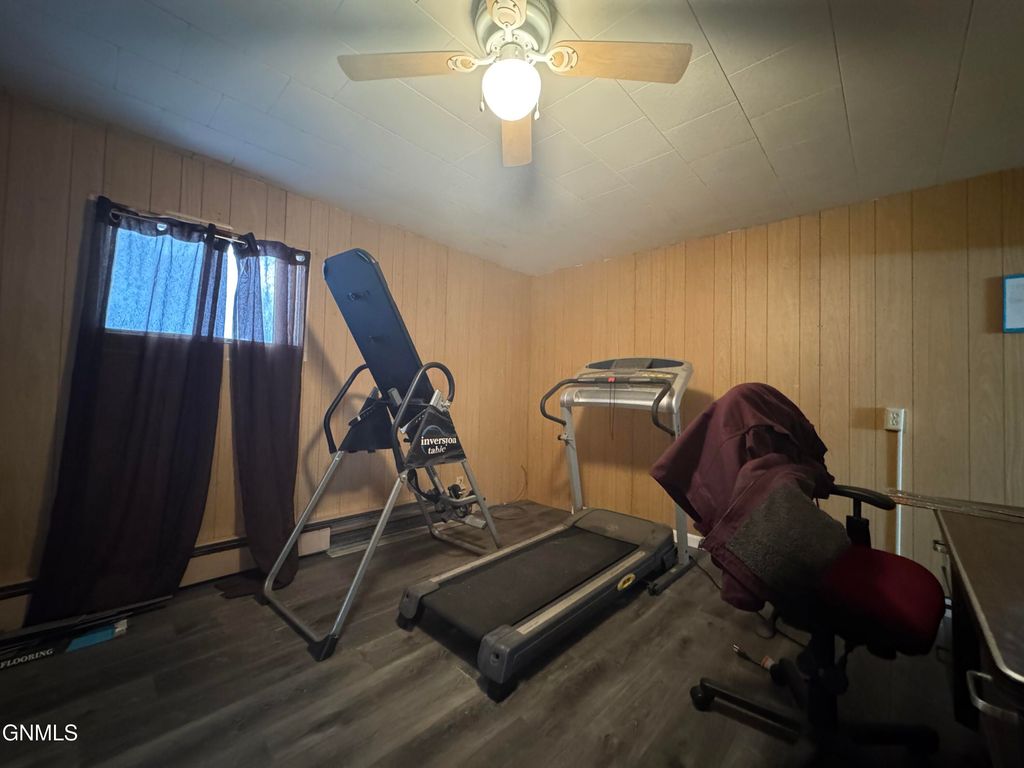 128 Park Avenue W, Bowdon, ND 58418 photo 7