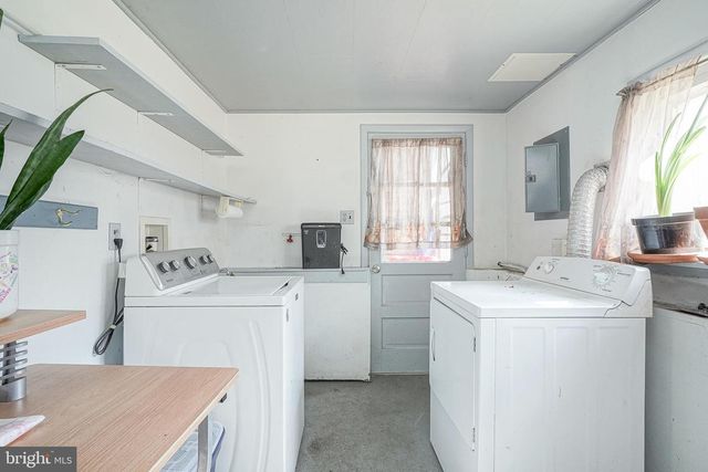 796 CANDIDUS AVE, Woodbury Heights, NJ 08097