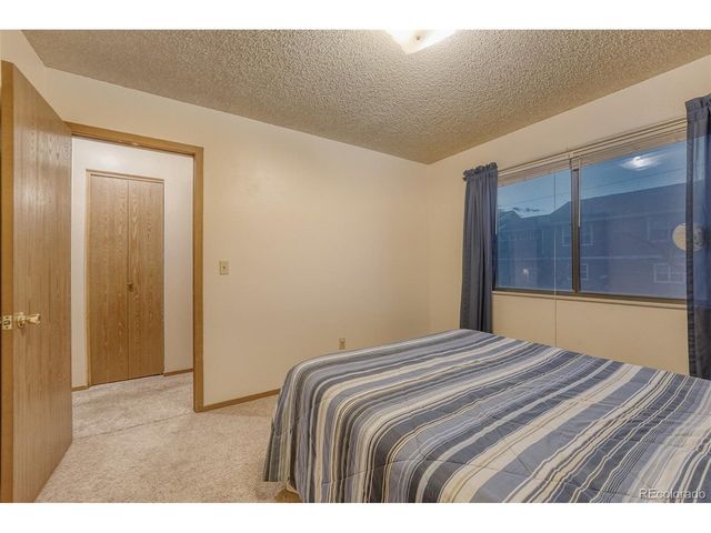 271 Birch St, Bennett, CO 80102