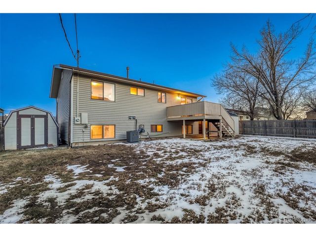271 Birch St, Bennett, CO 80102
