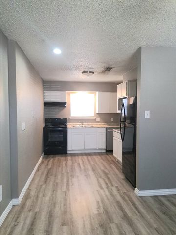 3225 Cortez Drive, Fort Worth, TX 76116